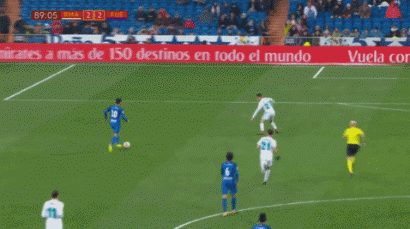 大谷翔平在 WBC 决赛最后关头三振队友麦克·特劳特，助日本队重夺世界第一