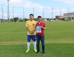 不为人知的另一面！王首谦抓鸟集锦+学校小提琴首席